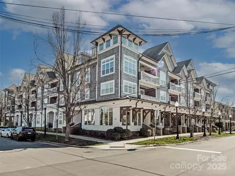 301 E Tremont Ave, Charlotte, NC 28203