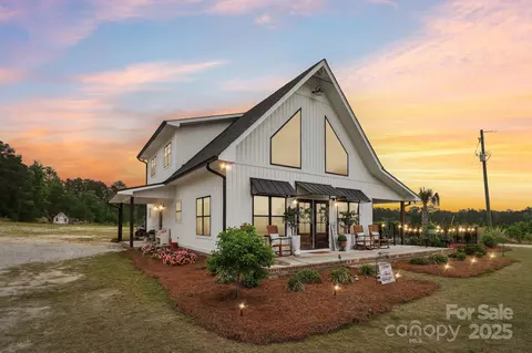 19966 Angelus Rd, Jefferson, SC 29718