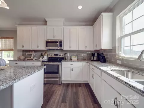 Kitchen - 3810 New Salem Rd, Monroe, NC 28110 photo 6 of 6