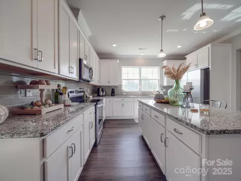 Kitchen - 3810 New Salem Rd, Monroe, NC 28110 photo 3 of 6