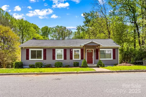 1725 Bristol Rd, Statesville, NC 28677