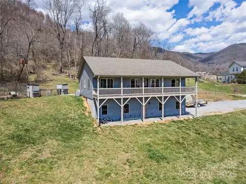 Other - 153 Trinity Dr, Clyde, NC 28721 photo 2 of 14