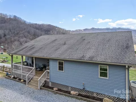 Exterior - 153 Trinity Dr, Clyde, NC 28721 photo 2 of 6
