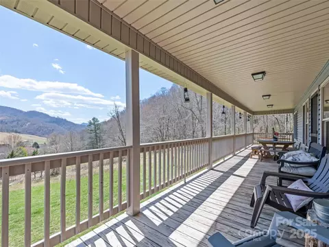 Exterior - 153 Trinity Dr, Clyde, NC 28721 photo 4 of 6