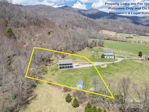 View/Area - 153 Trinity Dr, Clyde, NC 28721 photo 1 of 2