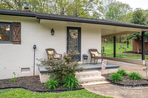 706 Annieline Dr, Shelby, NC 28152