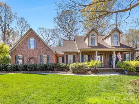 153 Stafford Estates Dr, Salisbury, NC 28146