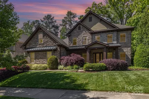 5706 Sardis Hall Ct, Charlotte, NC 28270