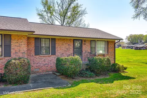970 Willowbrook Ave, Rock Hill, SC 29730