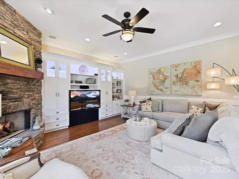 18214 Old Arbor Ct, Davidson, NC 28036 photo 9