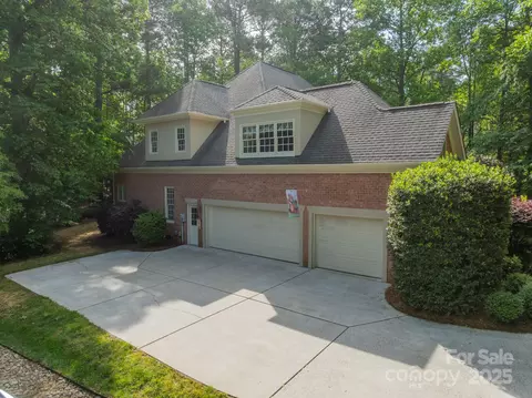 4646 Eagle Pointe Ct, Denver, NC 28037 photo 35
