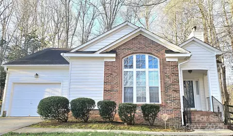 5016 Haybridge Rd, Charlotte, NC 28269
