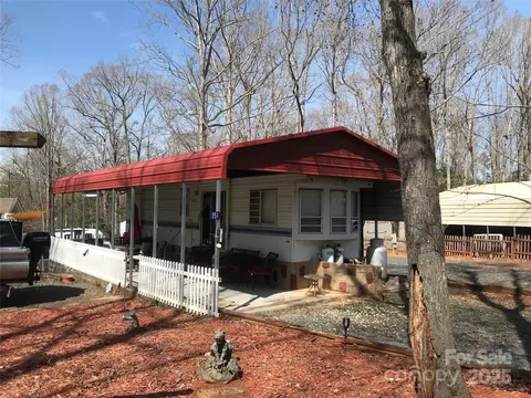 149 Deer Park D2627 Rd #D26/27, Mount Gilead, NC 27306