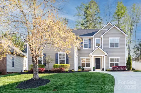 15011 Balenie Trace Ln, Charlotte, NC 28277