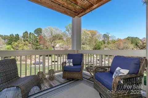 104 Pier 33 308 Dr #308, Mooresville, NC 28117