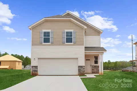 706 Olde England Dr, Lincolnton, NC 28092