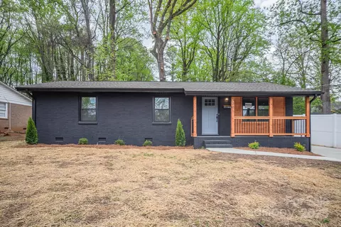 3301 Edsel Pl, Charlotte, NC 28205