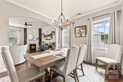 Dining - 10773 Sapphire Trl, Davidson, NC 28036 photo 2 of 3