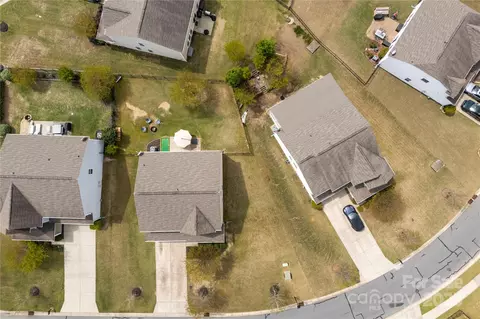 View/Area - 10773 Sapphire Trl, Davidson, NC 28036 photo 1 of 3