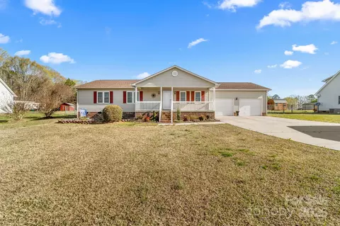 118 Carr Rd, Dallas, NC 28034