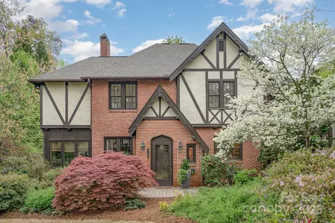 2120 Malvern Rd, Charlotte, NC 28207