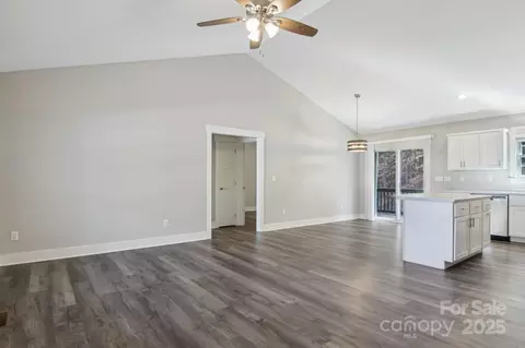 281 Plato Pl, Etowah, NC 28729 photo 7