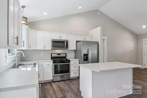 281 Plato Pl, Etowah, NC 28729 photo 11