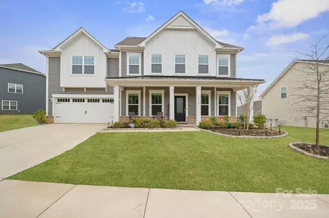 19412 Bird Meadow Dr, Huntersville, NC 28078