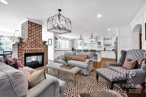 Living - 411 Walnut St, Davidson, NC 28036 photo 2 of 2