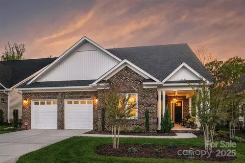 12912 Bailey Rd, Cornelius, NC 28031