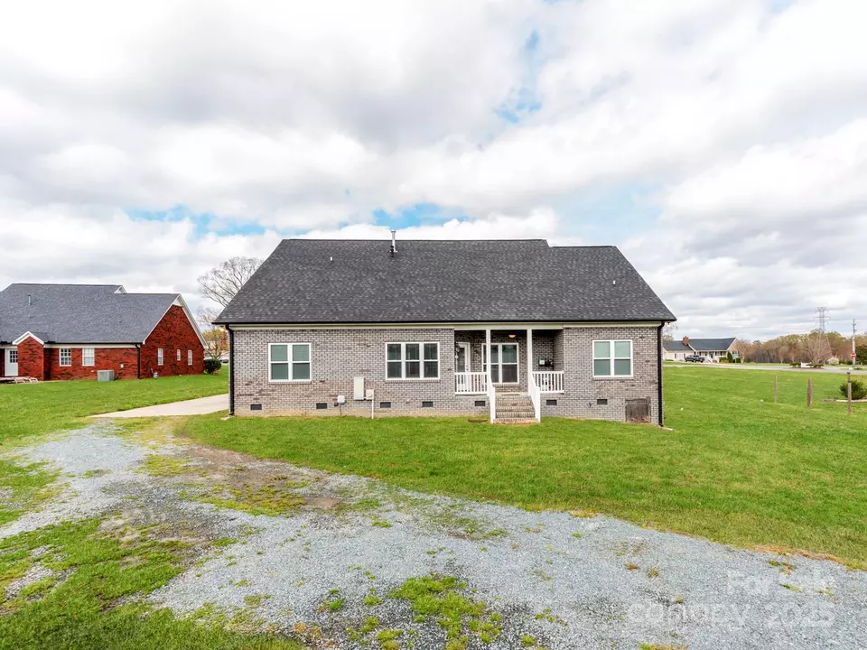 Exterior - 514 Baucom Deese Rd, Monroe, NC 28110 photo 3 of 4