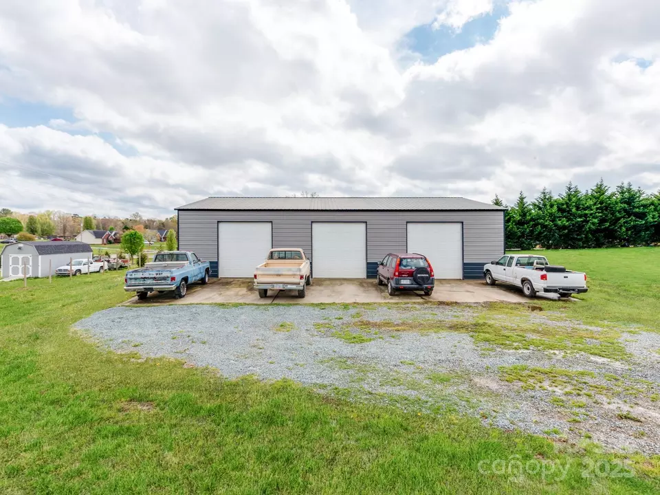 Exterior - 514 Baucom Deese Rd, Monroe, NC 28110 photo 4 of 4