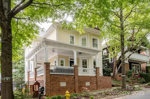 734 E 10th St, Charlotte, NC 28202