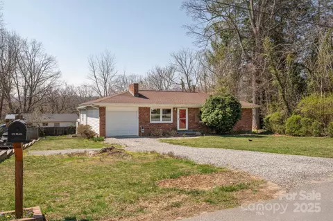 101 Arco Rd, Asheville, NC 28805