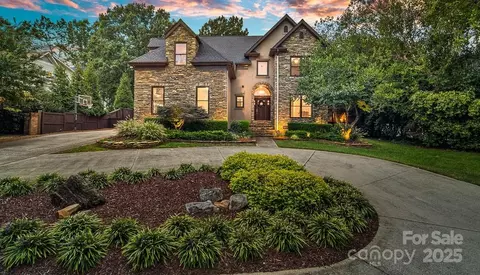 Exterior - 19641 Meta Rd, Cornelius, NC 28031 photo 2 of 5