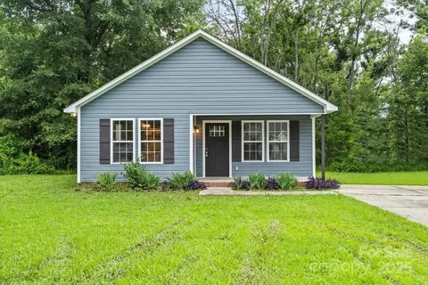 1320 Beaconfield Ct, Rock Hill, SC 29730