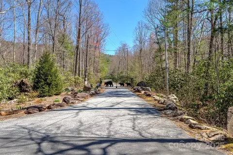 Deer Lane, Marion, NC 28752 photo 11