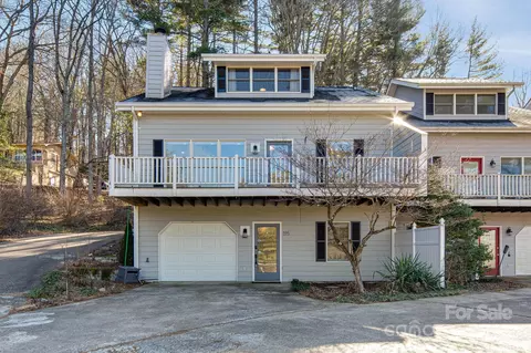 315 Hillside Dr, Burnsville, NC 28714