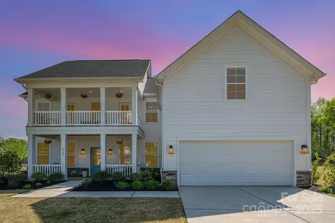 6529 Jepson Ct, Charlotte, NC 28214