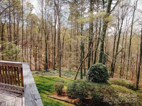 Exterior - 269 Forest Rd, Marion, NC 28752 photo 4 of 6