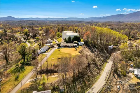 View/Area - 100 Summit St, Marion, NC 28752 photo 2 of 3