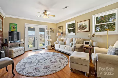 Living - 100 Summit St, Marion, NC 28752 photo 3 of 3