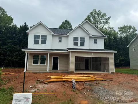 1214 Fall Day Sw Cir SW, Lenoir, NC 28645