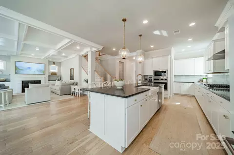 11036 Shreveport Dr, Huntersville, NC 28078
