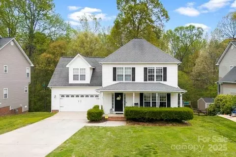 4380 Timberwood Dr, Gastonia, NC 28052