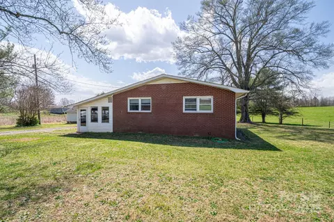 396 Tower Rd, Vale, NC 28168