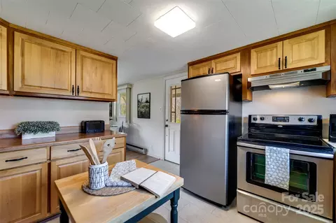 101 Astro Dr, Sylva, NC 28779 photo 12