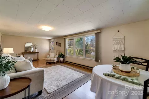 101 Astro Dr, Sylva, NC 28779 photo 5