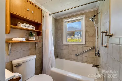 101 Astro Dr, Sylva, NC 28779 photo 20