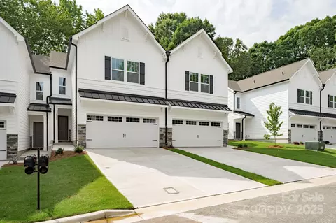 19751 Feriba Pl, Cornelius, NC 28031